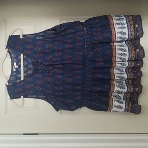 NWOT Maurices sleeveless top. Size 1X. Blue.